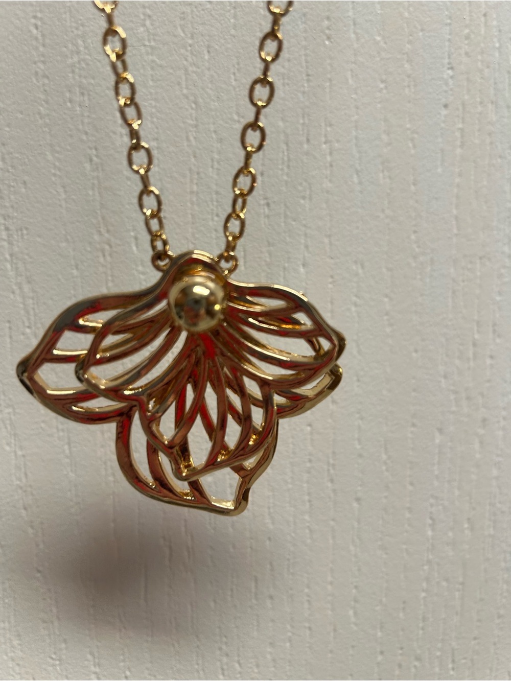 Gold Floral Filigree Pendant Necklace - Women Jewelry